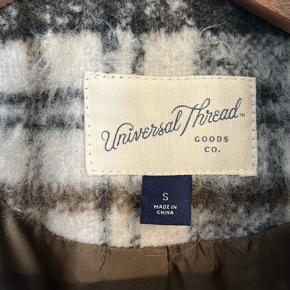 Women’s Universal Thread black cream brown shacket size SMALL - Picture 5 of 6